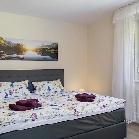 Mentel's Apartment Knullwald