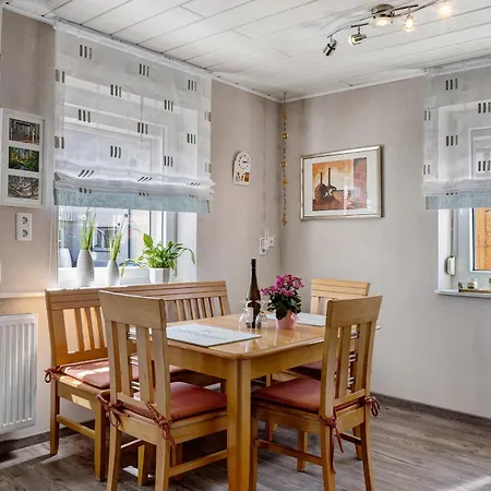 Mentel's Apartment Knullwald